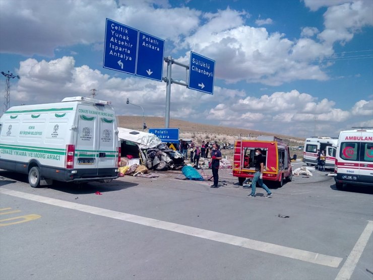 Konya'da facia gibi kaza! 6 ölü Çok sayıda yaralı var