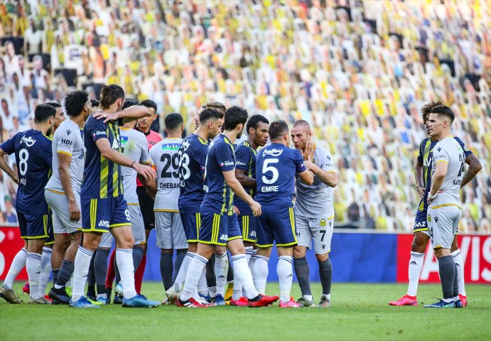 fenerbahce3.jpg